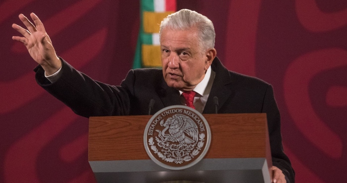 El Presidente Andrés Manuel López Obrador en conferencia.