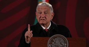 Andrés Manuel López Obrador, Presidente de México, durante su conferencia matutina en Palacio Nacional.