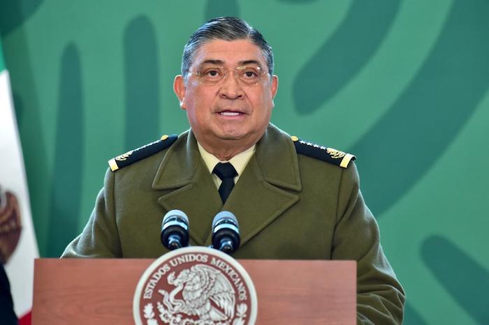 Luis Cresencio Sandoval, titular de la Secretaría de la Defensa Nacional (Sedena), en conferencia de prensa desde el Aeropuerto Internacional Felipe Ángeles (AIFA).