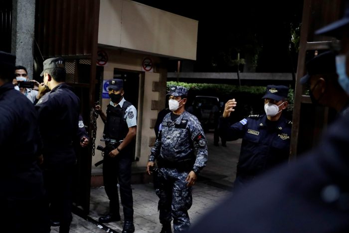 Miembros De La Policía Nacional Civil De El Salvador En Una Fotografía De Archivo