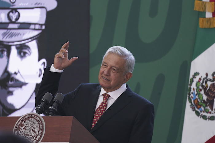 El Presidente de México, Andrés Manuel López Obrador, durante su conferencia de prensa matinal diaria previa a la inauguración del Aeropuerto Internacional Felipe Ángeles, AIFA, al norte de la Ciudad de México, el 21 de marzo de 2022. 