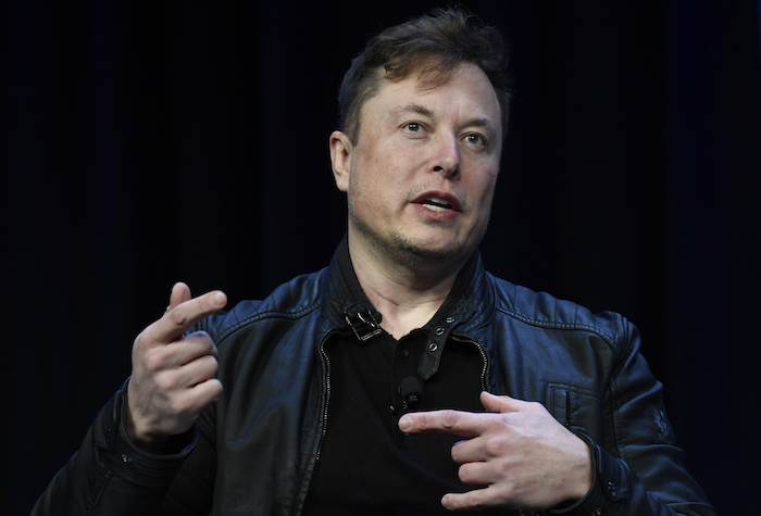 Musk, considerado el hombre más rico del mundo, ha ofrecido 54.20 dólares por acción en efectivo. Foto: Susan Walsh, Archivo, AP