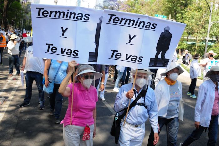 La marcha contra la Revocación de Mandato estuvo organizada por distintas organizaciones civiles.