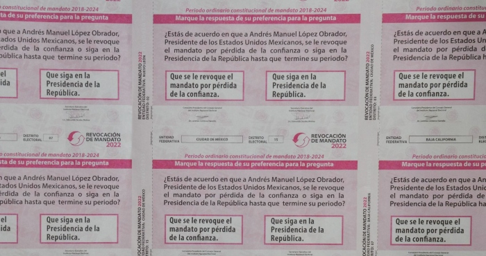 Impresión de papeletas para la Revocación de Mandato.