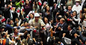 Inicio de la sesión ordinaria en la Cámara de Diputados, donde los legisladores discutirán el dictamen de la Reforma Eléctrica enviada por el Ejecutivo.