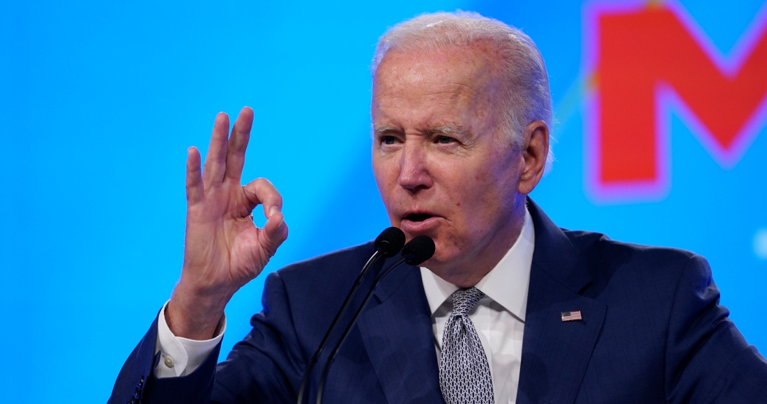 El Presidente estadounidense Joe Biden habla en la convención de la central sindical AFL-CIO en Filadelfia, Pensilvania, el 14 de junio del 2022.