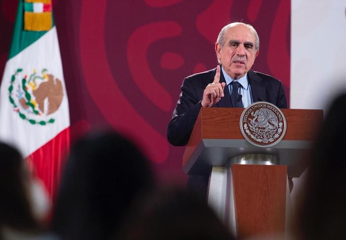 Pablo Gómez Álvarez, titular de la Unidad de Inteligencia Financiera (UIF), en conferencia de prensa desde Palacio Nacional.