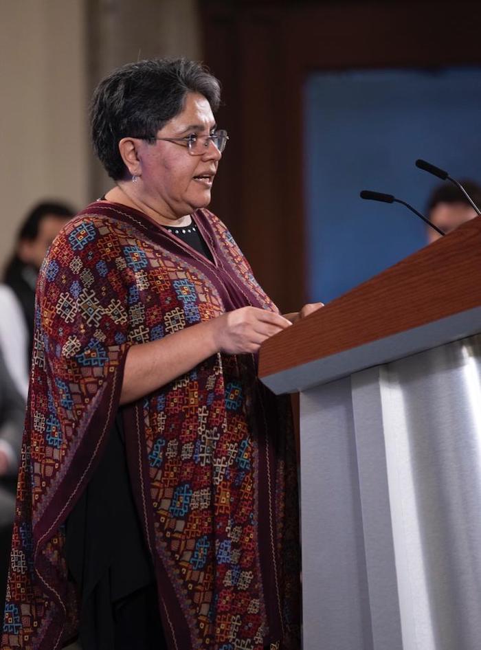 Raquel Buenrostro, titular del Servicio de Administración Tributaria (SAT), en conferencia de prensa desde Palacio Nacional.