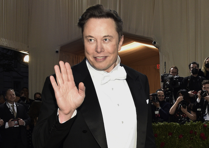 Elon Musk Participa En La Gala Del Costume Institute Del Museo Metropolitano De Arte De Nueva York El De Mayo De