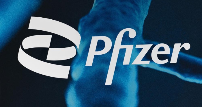 El Logotipo De Pfizer Se Muestra En La Sede De La Compañía El De Febrero De En Nueva York