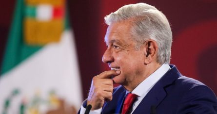 Andrés Manuel López Obrador, Presidente de México.