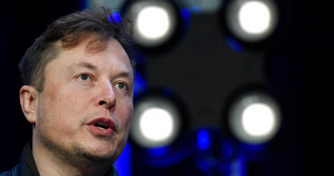 El director general de Tesla y SpaceX, Elon Musk, habla durante un evento en Washington, el 9 de marzo de 2020.