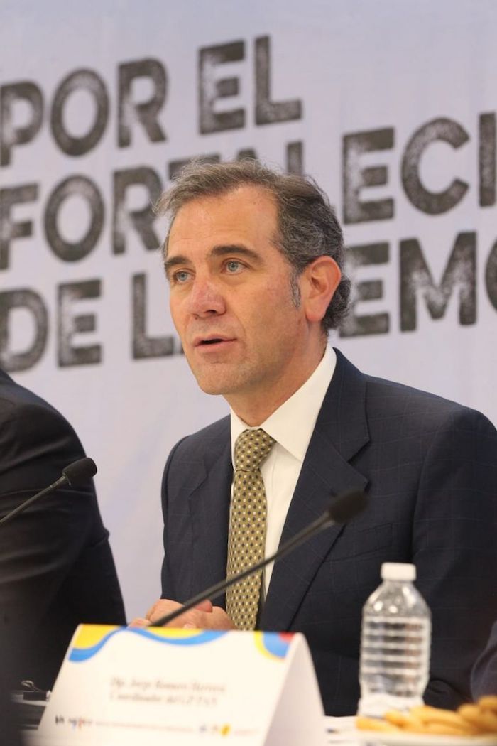 Lorenzo Córdova, Consejero Presidente del Instituto Nacional Electoral (INE), en el Foro por el Fortalecimiento de la Democracia, en la Cámara de Diputados.