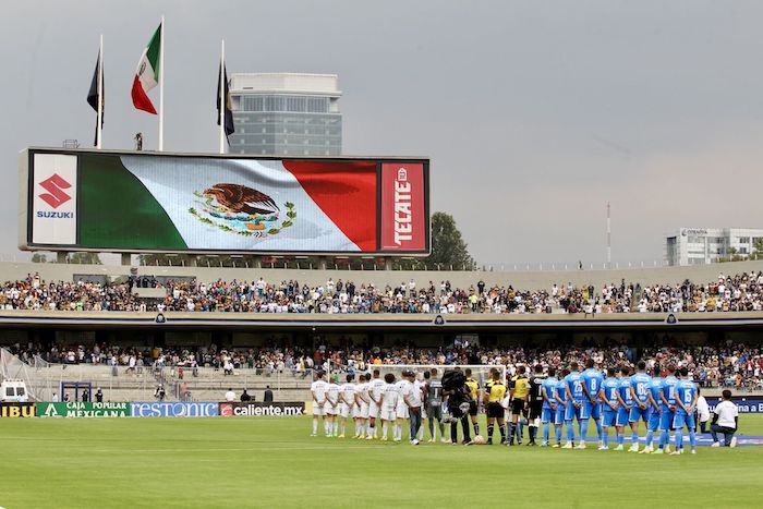 Partido de futbol Pumas vs. Cruz Azul correspondiente a la jornada 15 del Torneo Apertura 2022 de Liga BBVA Mx, en el estadio Olímpico Universitario.