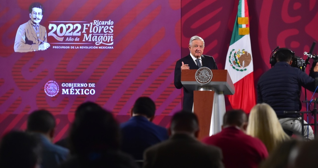 El Presidente Andrés Manuel López Obrador dijo esta mañana que “no es cierto” que su Gobierno espíe a opositores y a periodistas, como denunciaron ayer, y pidió que quien tenga pruebas, “que las presente ante las autoridades competentes”.