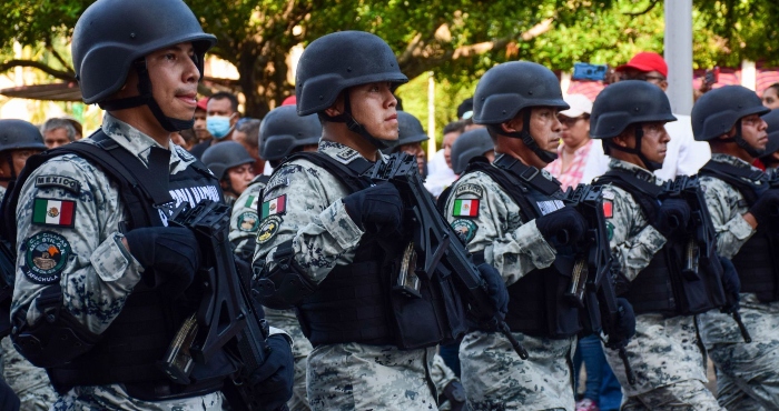 Desfile militar en Tapachula, Chiapas, con motivo del 212 aniversario del incio de la Independencia de México.