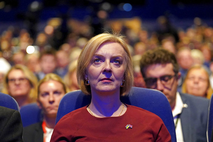 La Primera Ministra británica, Liz Truss, en la conferencia anual de su Partido Conservador, en el International Convention Centre, en Birmingham, Inglaterra, el 2 de octubre de 2022.