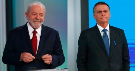 El expresidente de Brasil, Luiz Inácio Lula da Silva, quien aspira a recuperar el cargo, sonríe antes de un debate electoral, y el Presidente Jair Bolsonaro, que busca la reelección para un segundo mandato en Río de Janeiro, Brasil, el 28 de octubre de 2022.