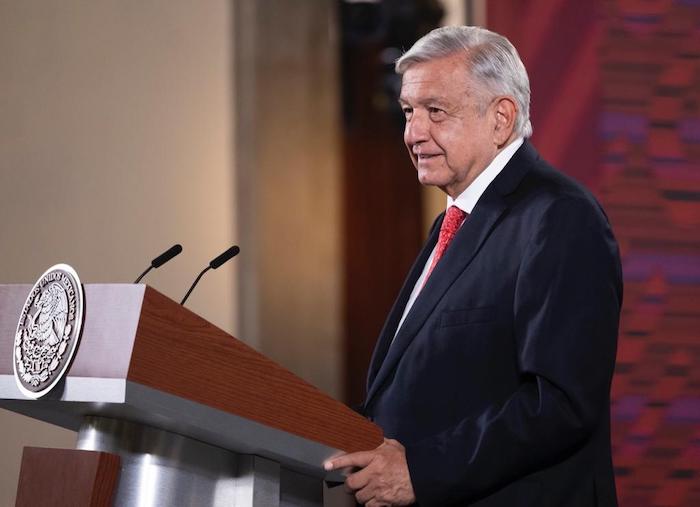 El Presidente Andrés Manuel López Obrador dijo la mañana de este miércoles que aún no decide si Gerardo Esquivel Hernández seguirá como Subgobernador del Banco de México (Banxico) o si enviará otra propuesta para ocupar el puesto.