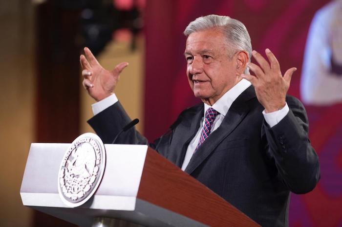 El Presidente Andrés Manuel López Obrador aseguró la mañana de este lunes que se siente feliz, contento y agradecido con la gente que respondió ayer a la convocatoria que hizo para realizar una marcha del Ángel de la Independencia al Zócalo de la Ciudad de México para celebrar los logros de la llamada Cuarta Transformación en sus primeros cuatro años de Gobierno.