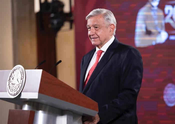 El Presidente Andrés Manuel López Obrador durante su conferencia de prensa matutina desde Palacio Nacional.