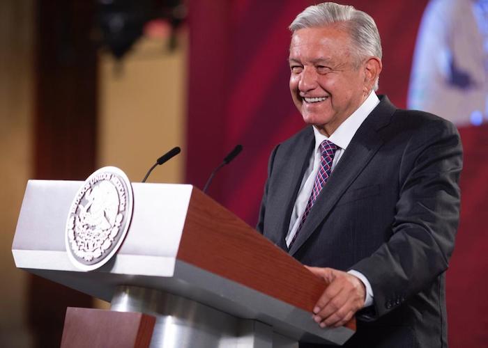 Andrés Manuel López Obrador, Presidente de México, informó la mañana de este lunes que sigue en pláticas el tema del aumento al salario mínimo en 2023 y que hay voluntad por parte de la iniciativa privada para hacerlo.