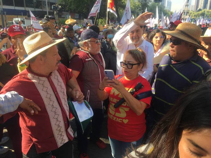 Gerardo Fernández Noroña, Diputado federal del Partido del Trabajo (PT), fue uno de los participante de la marcha convocada por el Presidente Andrés Manuel López Obrador.