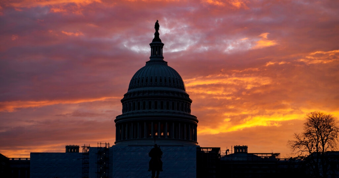 Vista de la cúpula del Capitolio al amanecer, Washington, 7 de noviembre de 2022. El control del Congreso, y con ello del plan de Gobierno del Presidente Joe Biden, están en juego en la jornada electoral del martes 8 de noviembre de 2022.