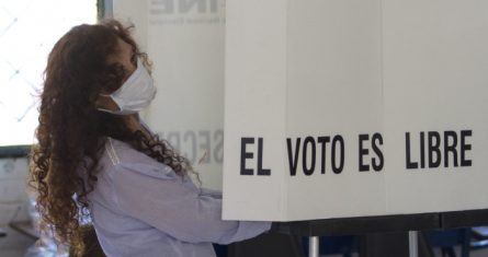 Instalación de casillas en Nuevo León.