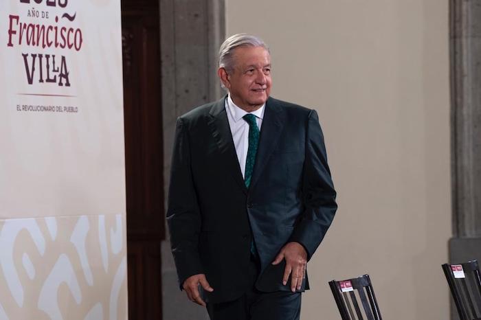 El Presidente Andrés Manuel López Obrador dijo la mañana de este miércoles que si Emilio Lozoya Austin, exdirector general de Petróleos Mexicanos (Pemex), está dispuesto a reparar daño por la compra a sobreprecio de la planta chatarra Agronitrogenados, existe la posibilidad de que pueda llevar su proceso en libertad.