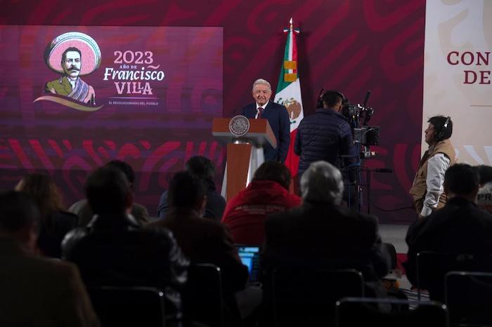 El Presidente Andrés Manuel López Obrador en conferencia.