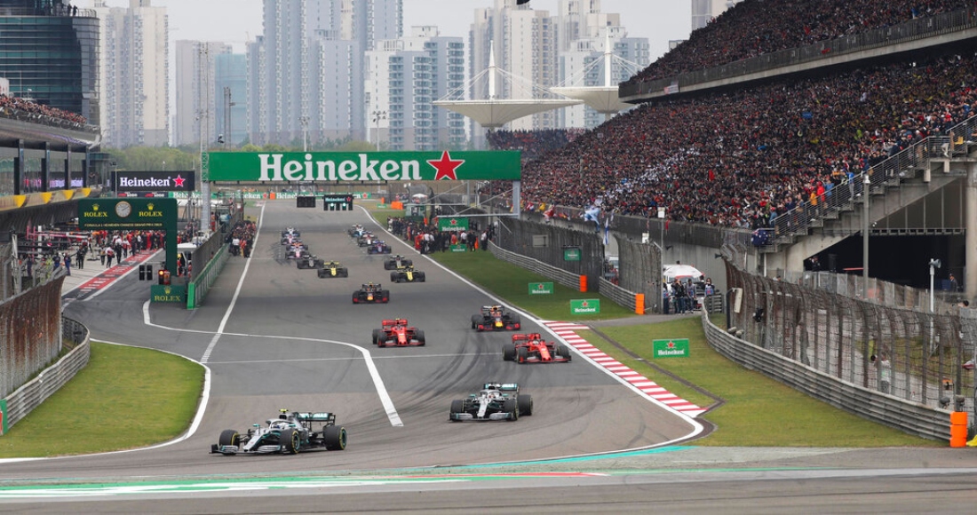 Los pilotos previo a la largada del Gran Premio de China de la Fórmula Uno, el 14 de abril de 2019, en Shangái.