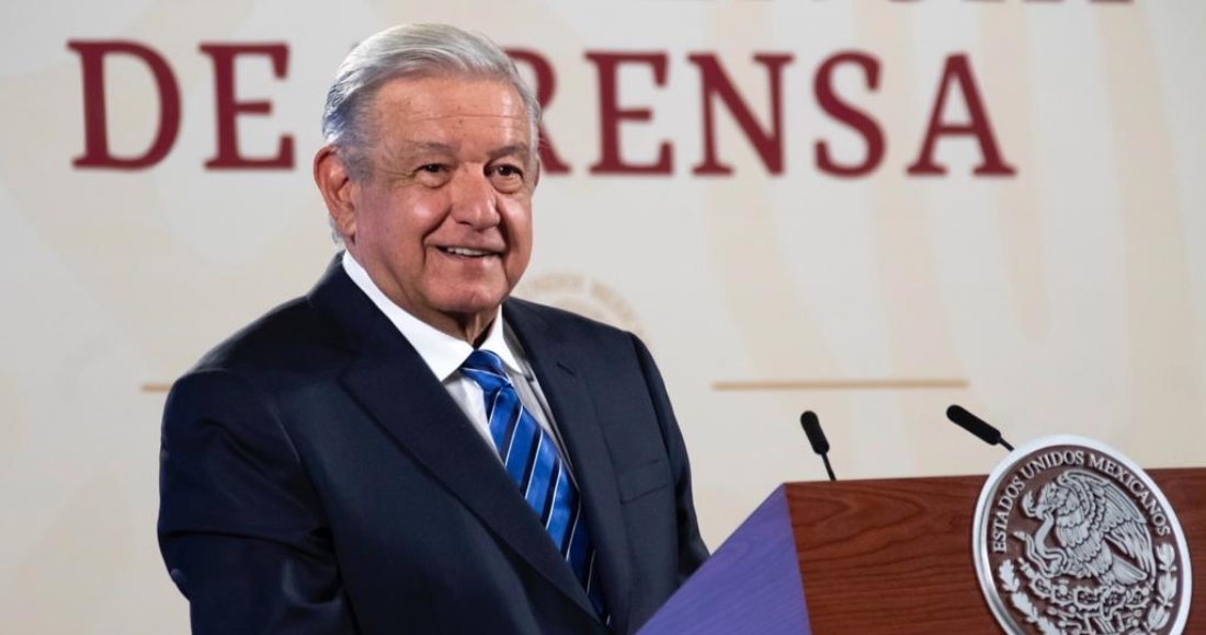 Andrés Manuel López Obrador dijo hoy que, por honestidad, Felipe Calderón Hinojosa debió tocar en su ensayo, publicado ayer por Reforma, el juicio a Genaro García Luna para “dar explicaciones” a las y los mexicanos de lo que sucedió en el país durante su Gobierno.