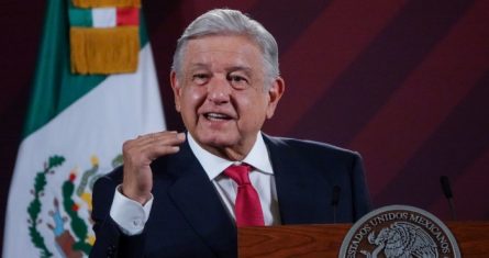 El Presidente Andrés Manuel López Obrador en conferencia de prensa.