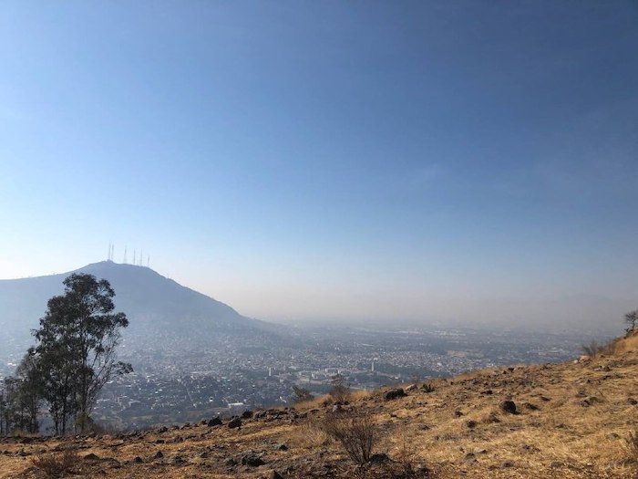 Vista de la contingencia ambiental por ozono desde la Sierra de Guadalupe, ubicada en la Alcaldía Gustavo A Madero de la Ciudad de México.