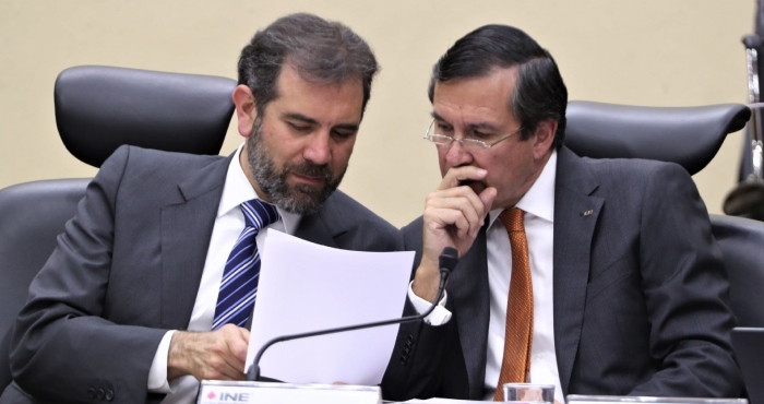 Lorenzo Córdova, Consejero presidente del Instituto Nacional Electoral (INE), y Edmundo Jacobo, Secretario Ejecutivo.