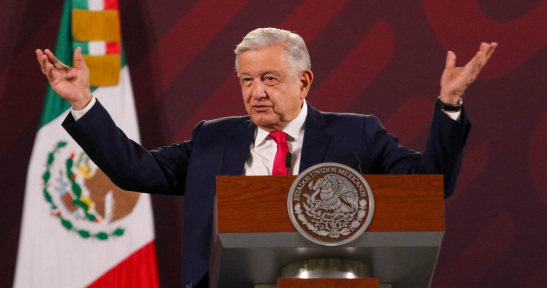 El Presidente Andrés Manuel López Obrador aseguró la mañana de este lunes que no espera una crisis económica o financiera interna en 2023 o 2024, ya que México tiene "una economía fuerte" y "finanzas públicas sólidas", sin embargo, no descartó que pueda haber una externa en 2025.