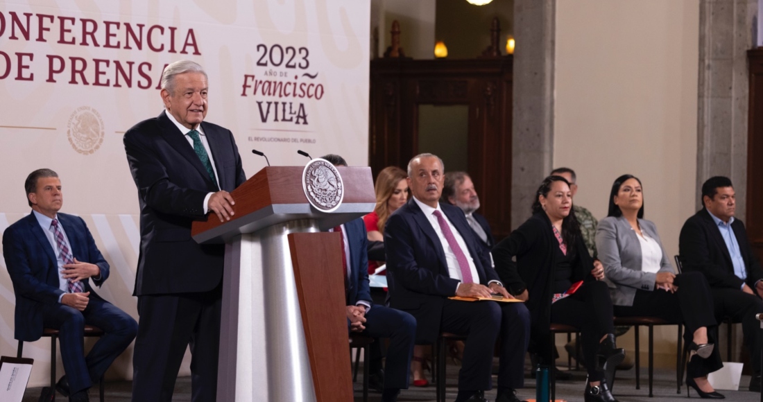 El Presidente Andrés Manuel López Obrador recordó la mañana de este lunes que la actividad del volcán Popocatépetl es vigilada las 24 horas del día.