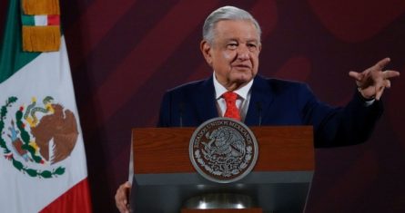 El Presidente Andrés Manuel López Obrador en conferencia de prensa.