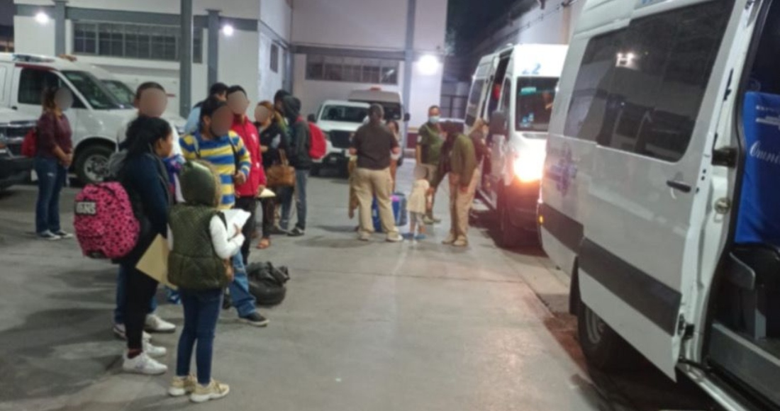 Las 48 personas migrantes que fueron víctimas de secuestro durante su tránsito entre los límites de San Luis Potosí y Nuevo León recibieron, tras el atentado, Tarjetas de Visitante por Razones Humanitarias (TVRH), informó el Instituto Nacional de Migración (INM), el pasado viernes 19 de mayo. Foto: INM