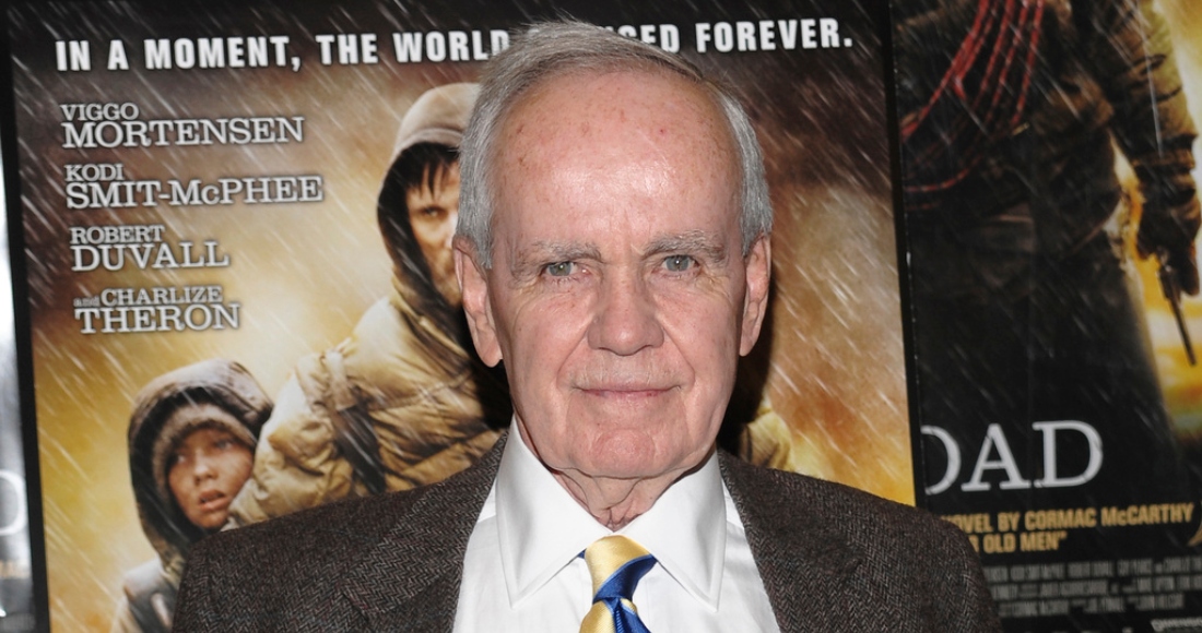 El autor Cormac McCarthy en el estreno de "The Road" en Nueva York el 16 de noviembre de 2009.