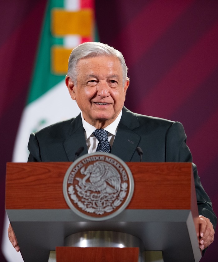 El Presidente Andrés Manuel López Obrador felicitó la mañana de este lunes "al pueblo español porque no cayó en la trampa de la derecha" durante las elecciones que se celebraron ayer.