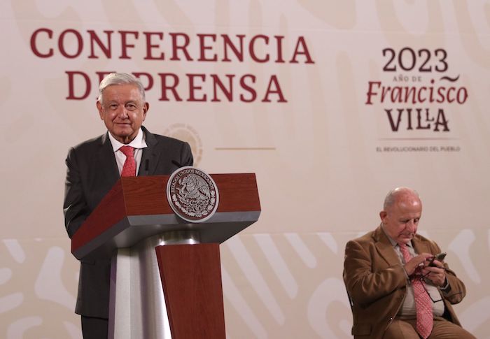 El Presidente Andrés Manuel López Obrador en conferencia de prensa.