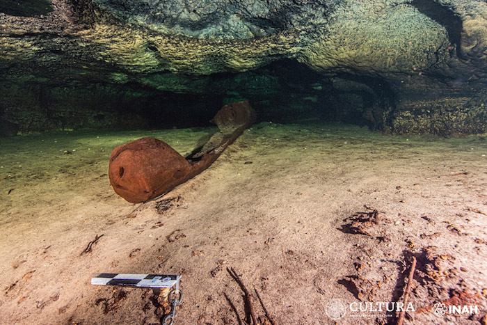 Antigua canoa descubierta en el salvamento arqueológico del Tren Maya habría tenido uso ritual.