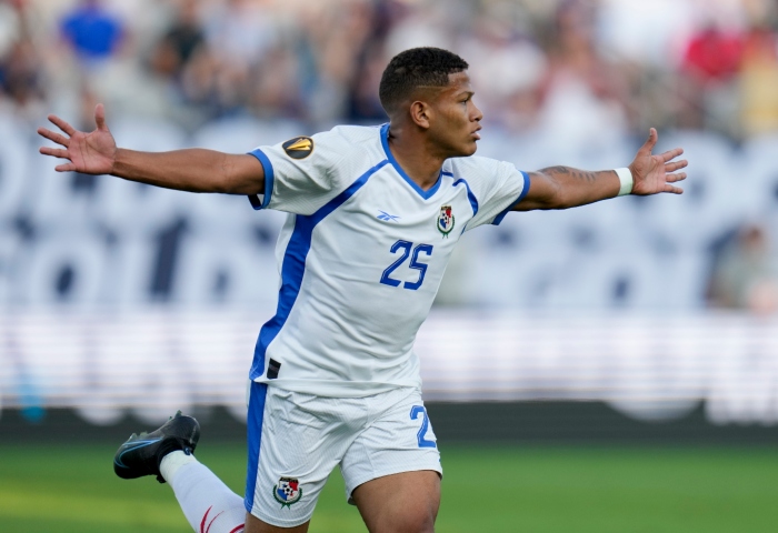 Ivan Anderson, zaguero de la selección de Panamá, celebra su gol durante un partido de la Copa de Oro ante Estados Unidos, el miércoles 12 de julio de 2023 en San Diego Foto: Gregory Bull, AP