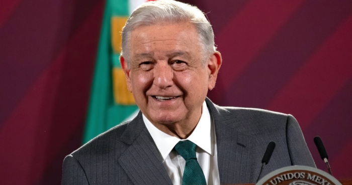 El Presidente de México, Andrés Manuel López Obrador, anunció que en diciembre del año en curso presentará el primer informe de personas desaparecidas en el país. Éste tiene el propósito de abordar y dar atención a esta problemática que afecta a los sectores vulnerables de la población.