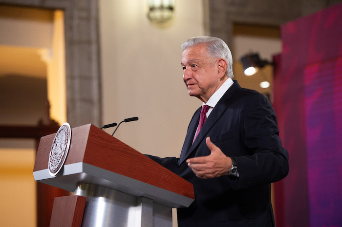 El Presidente Andrés Manuel López Obrador dijo esta mañana que él apoya a Claudia Sheinbaum como ganadora de la encuesta interna de la izquierda.