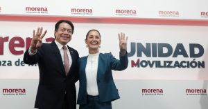 Claudia Sheinbaum y Mario Delgado en conferencia de prensa.