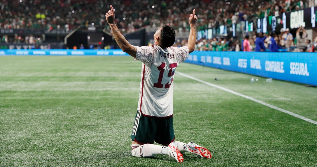 El volante mexicano Uriel Antuna celebra tras anotar un gol ante Uzbekistán durante un partido amistoso, el miércoles 12 de septiembre de 2023, en Atlanta.