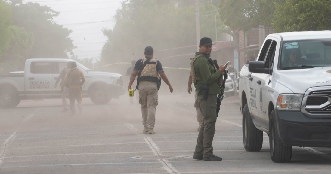 Al menos 20 hombres armados, presuntamente integrantes de una célula criminal del Cártel Jalisco Nueva Generación (CJNG), fueron detenidos en la comunidad de La Ruana, en el municipio de Buenavista, Michoacán. Foto: Juan José Estrada Serafín, Cuartoscuro